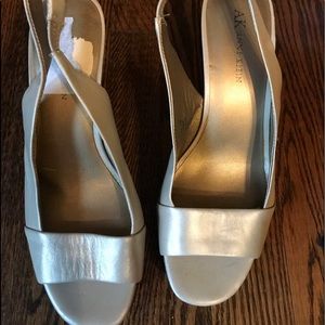 Size 7 wedge sandal